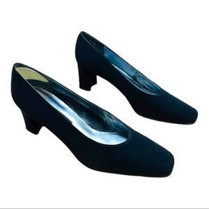 Vintage Stuart Weitzman Anna Womens Black Canvas Block Heel Pumps Size 9.5N EUC